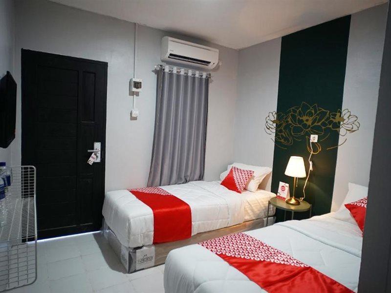 Reddoorz At Sani Guest House Balikpapan Экстерьер фото